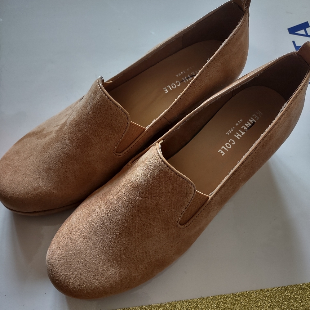 Kenneth Cole women's shoes size 7.5us